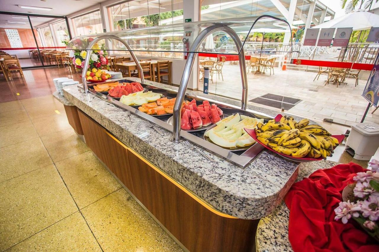 Hotel Diroma Fiori - Parque Aquatico E Muitas Piscinas Caldas Novas Buitenkant foto